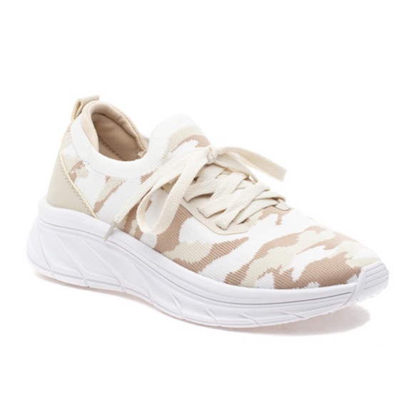 J/SLIDES “Holly” Ultralight Platform Camo Sneaker